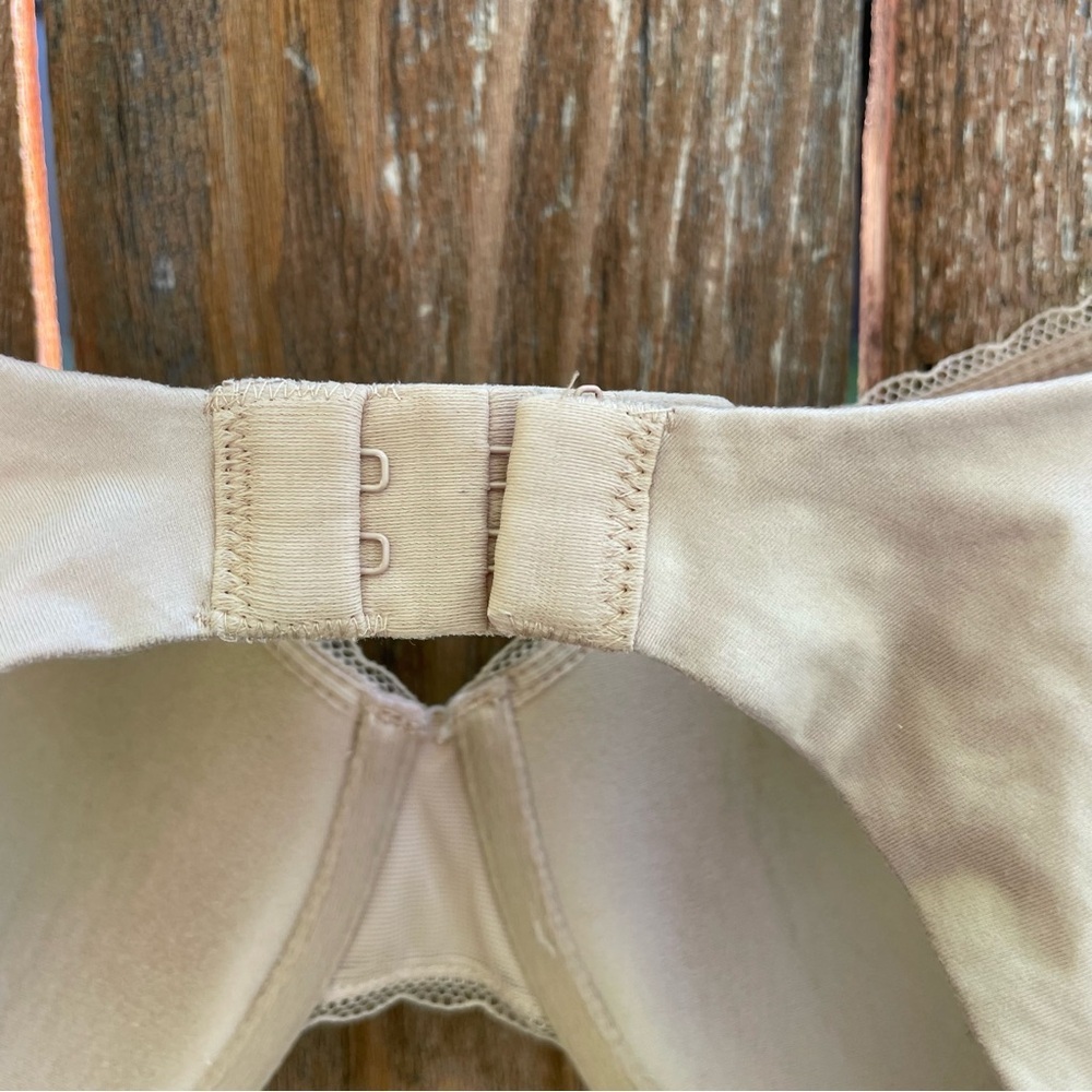 CALVIN KLEIN Women’s Classic T Shirt Bra Beige Nude Size 32D - Picture 7 of 11